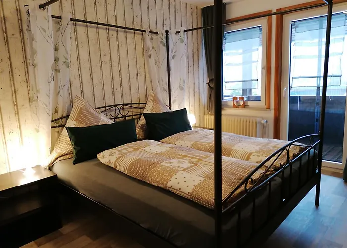 Ferienwohnung Am Reinhardswald - Eichenlaub - Mit Sauna